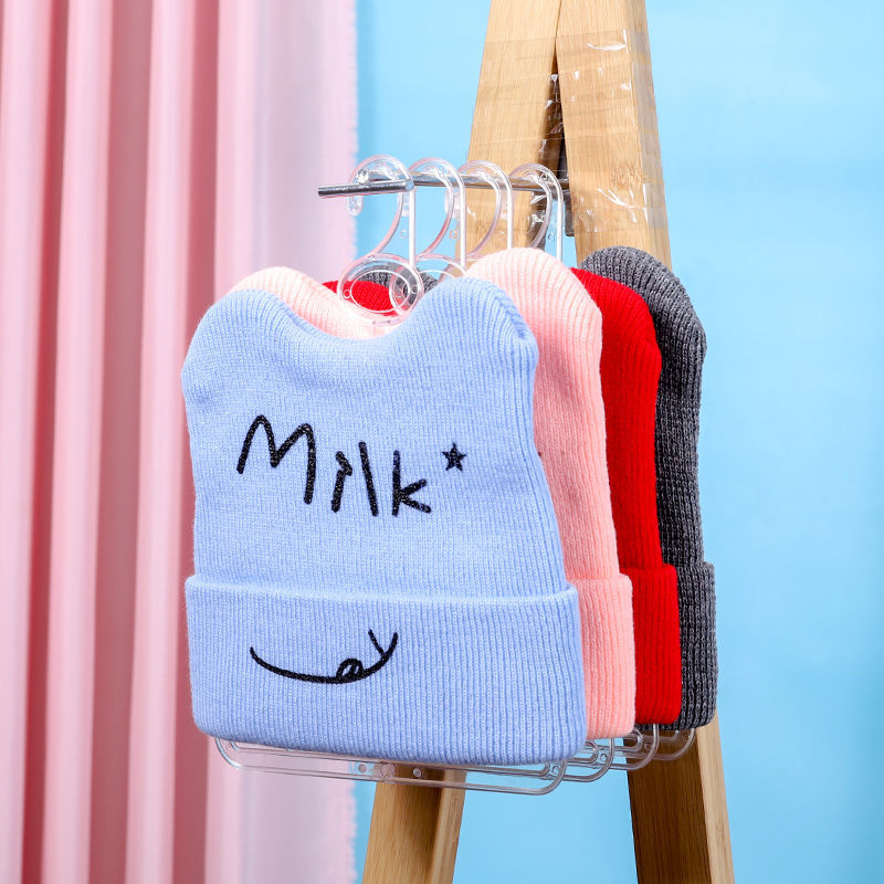 Simples chapéu expositor rack  - Baby Clothing Hanging Rack avaliação e preço