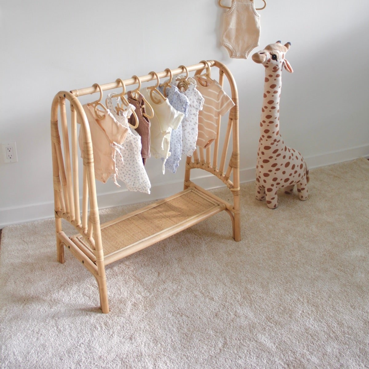 Cabides pequenos decorativos,  - Baby Clothing Hanging Rack avaliação e preço
